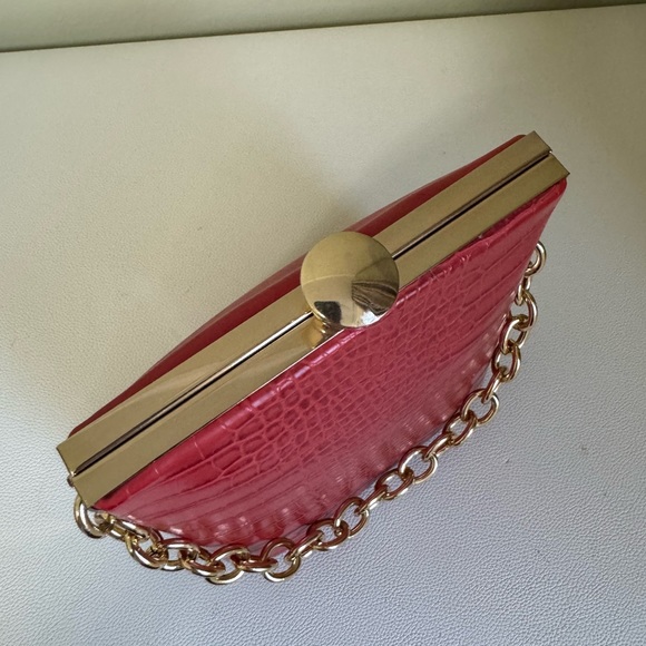 Purse - Picture 3 of 5